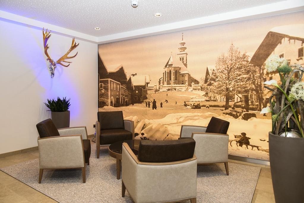 Hotel Metzgerwirt Sankt Veit im Pongau Exterior photo
